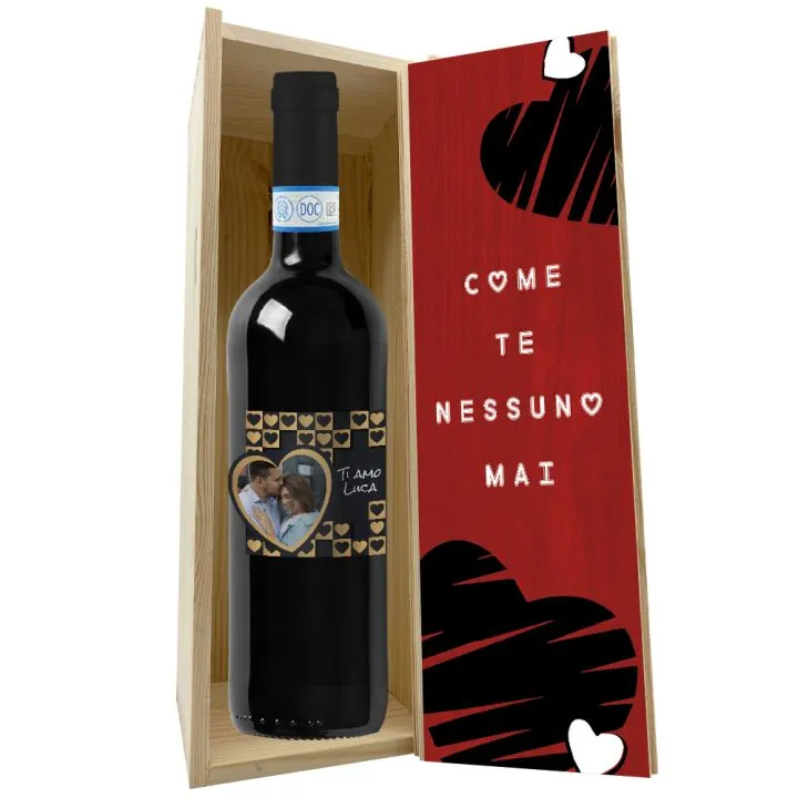 Regalo San Valentino - Bottiglia vino personalizzata e cassa legno