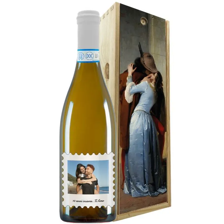 Bottiglia personalizzata con cassetta in legno per San Valentino