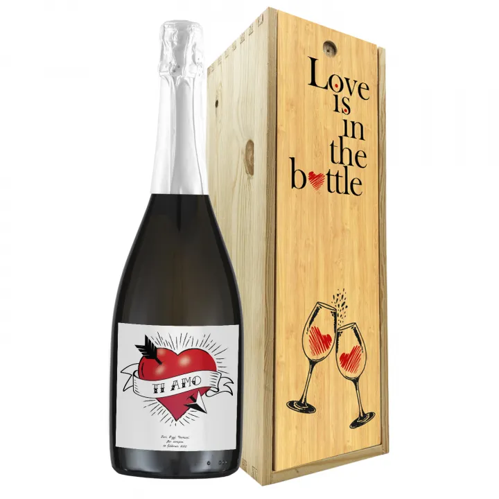 Personalized Prosecco bottle for Valentine's Day
